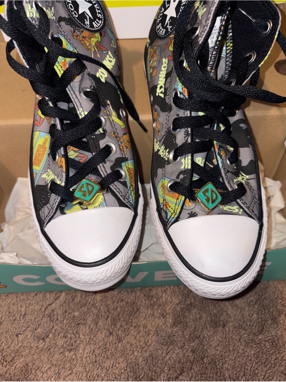 Converse Scooby-Doo Graphic High-Top Sneaker in Black and Gray - Picture 4 of 7